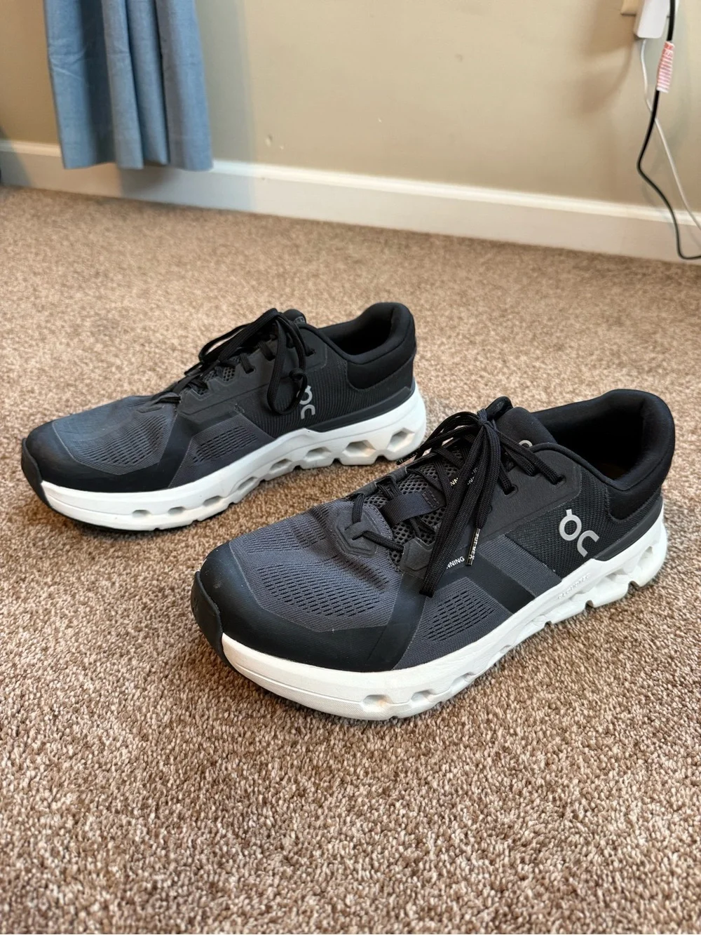 On Running Cloudrunner 2 Men's Black/White Athletic Sneakers